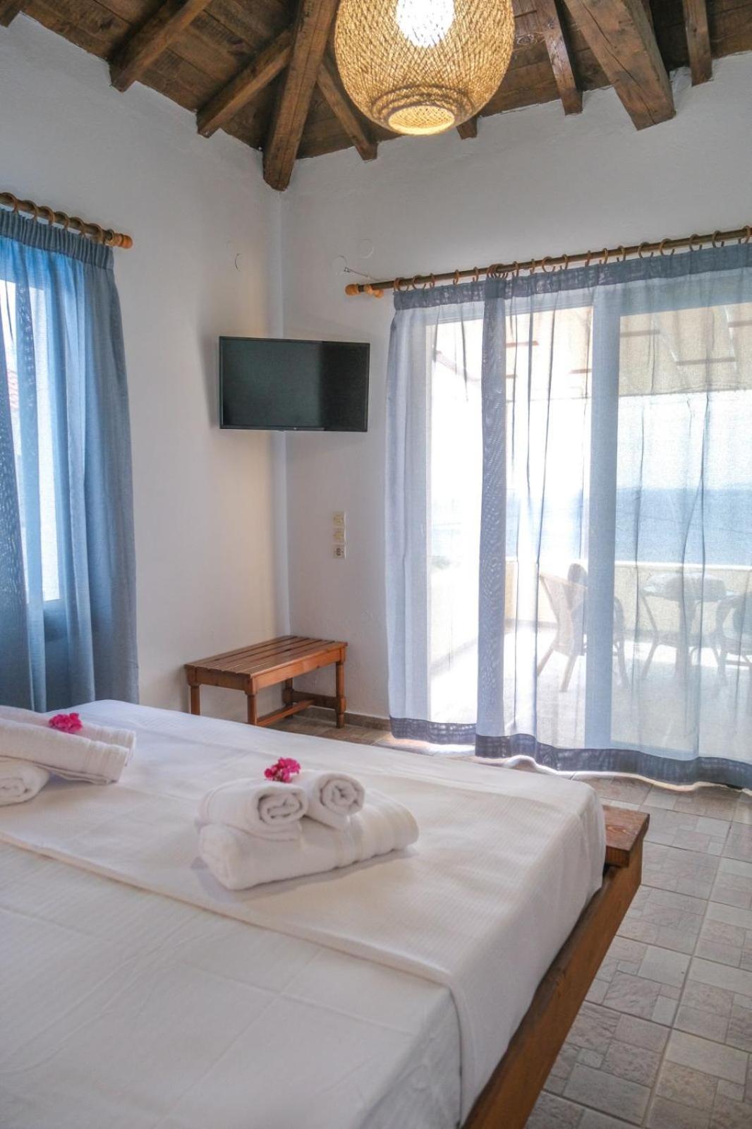Dream Beyond Villas Ormos Koumeikon Luaran gambar